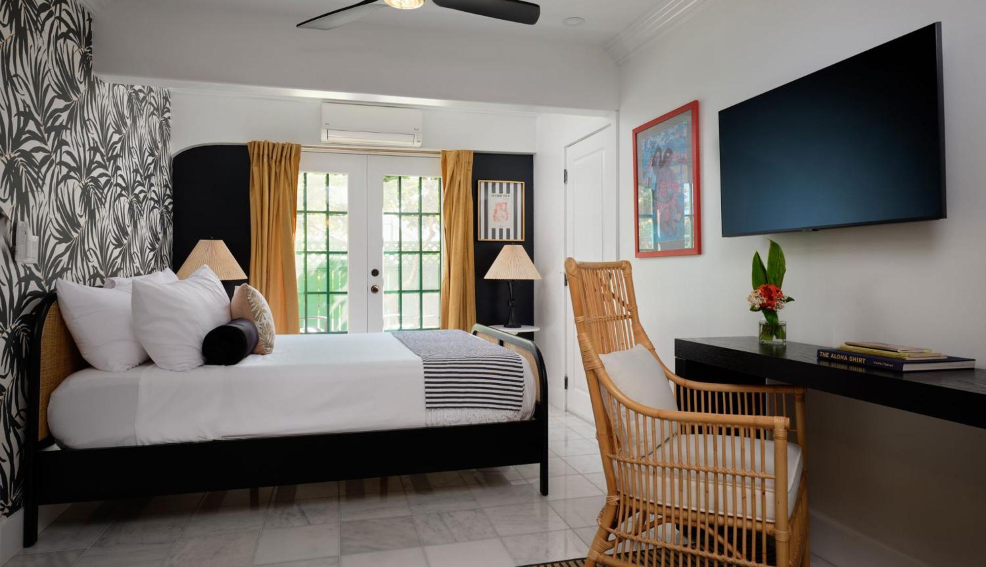 The Historic Wailuku Inn Maui Экстерьер фото