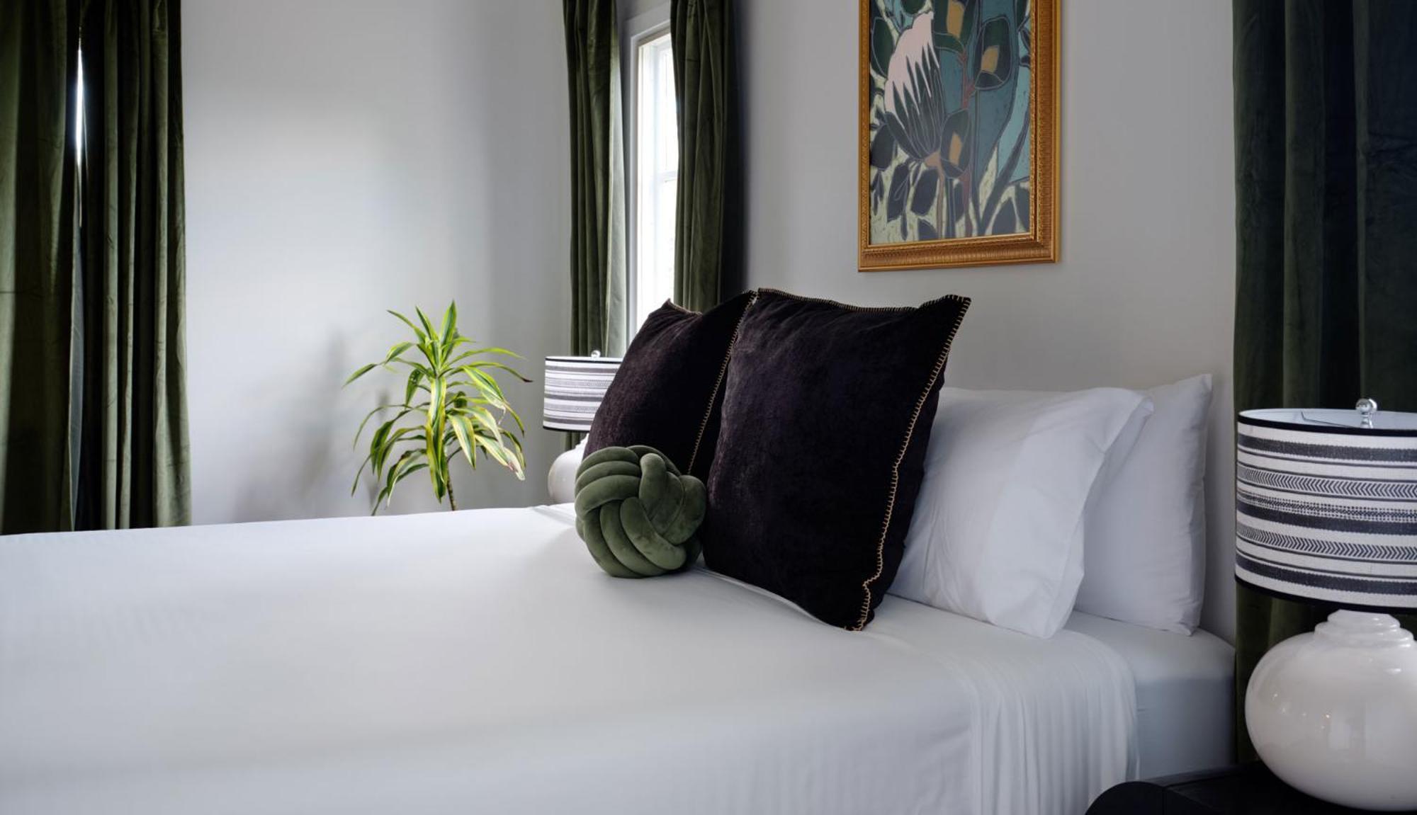 The Historic Wailuku Inn Maui Экстерьер фото