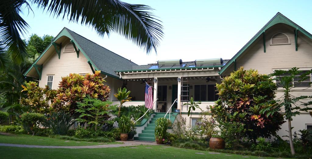 The Historic Wailuku Inn Maui Экстерьер фото