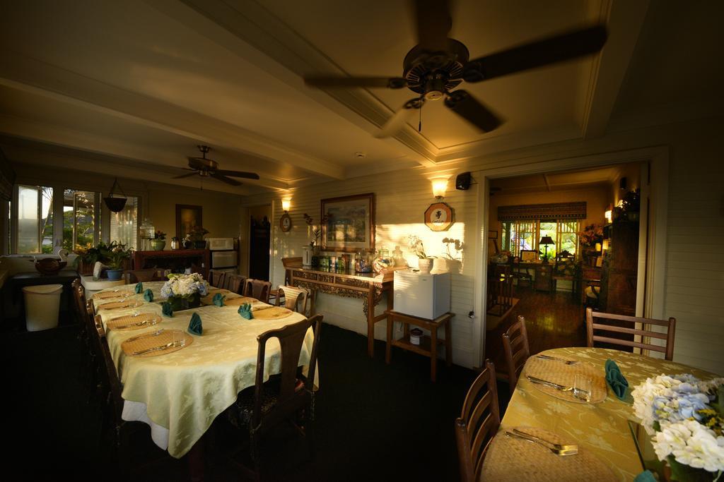 The Historic Wailuku Inn Maui Экстерьер фото