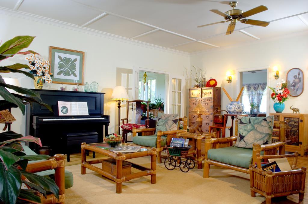 The Historic Wailuku Inn Maui Экстерьер фото
