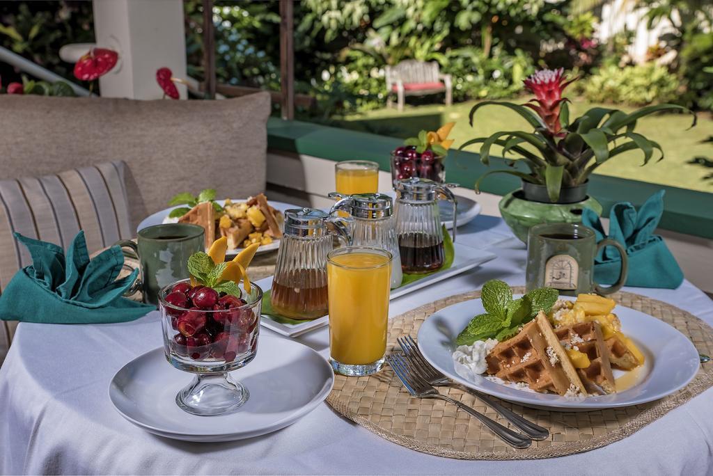 The Historic Wailuku Inn Maui Экстерьер фото